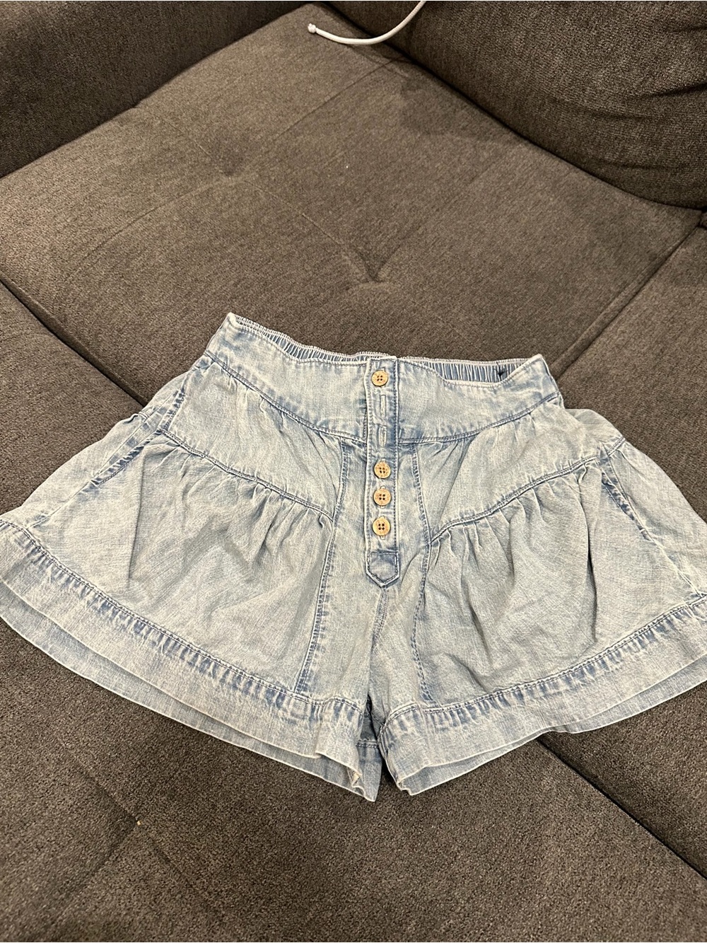 We The Free Fleur Denim Shorts Women’s M Blue Light Wash Button Fly Pockets